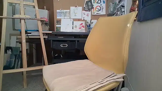 Snapshot of naughtyonbicycle chatting on February 2026 02:34:01 PM naughtyonbicycle online show from February 2026 02:34:01 PM