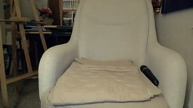 Snapshot of naughtyonbicycle chatting on February 2026 02:42:02 AM naughtyonbicycle online show from February 2026 02:42:02 AM