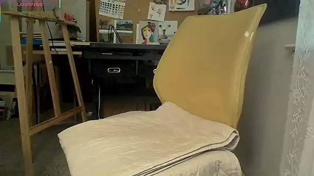 naughtyonbicycle online show from July 2026 01:13:01 PM