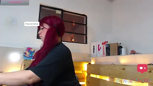 Snapshot of Bitsy_Messy chatting on October 2025 09:01:01 PM Bitsy Messy online show from October 2025 09:01:01 PM