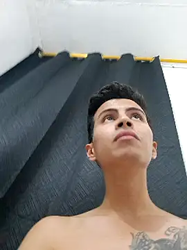 Velk hot online show from December 2024 06:32:01 AM