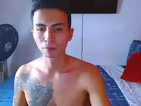 Velk hot online show from April 2026 08:26:02 PM