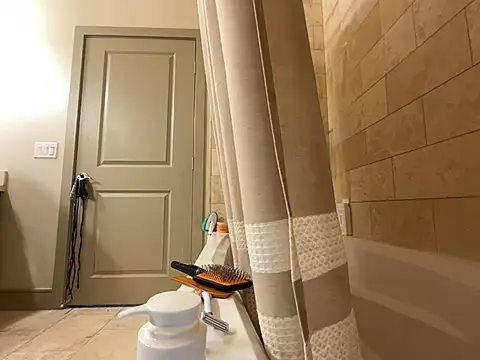 Snapshot of GoddessNih chatting on December 2024 08:18:02 PM GoddessNih online show from December 2024 08:18:02 PM