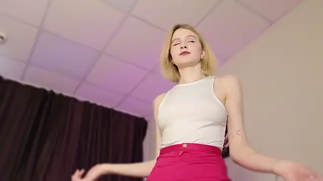 Snapshot of jenny_bunny_ chatting on March 2025 07:53:02 AM jenny bunny online show from March 2025 07:53:02 AM