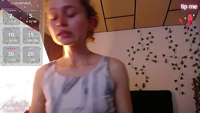 Snapshot of fulfill_fantasies1 chatting on May 2026 02:12:02 PM fulfill fantasies1 online show from May 2026 02:12:02 PM