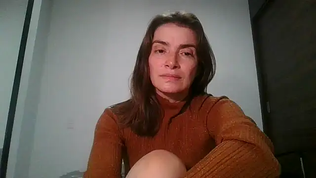 Liloo8923 online show from January 2025 11:34:02 PM