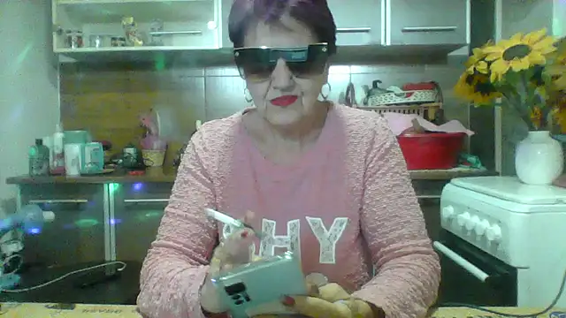 Ely Elenita online show from November 2025 11:21:01 AM