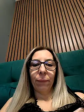 SukyGirl online show from December 2024 03:37:01 PM