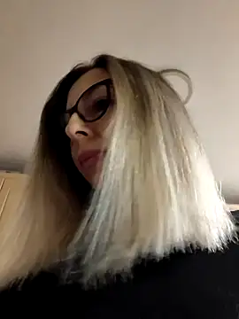 SukyGirl online show from January 2025 05:28:02 AM