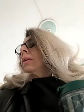 SukyGirl online show from February 2025 06:43:02 AM