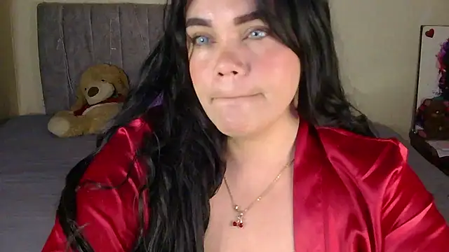 Snapshot of blue_angel33 chatting on October 2025 02:42:01 AM blue angel33 online show from October 2025 02:42:01 AM