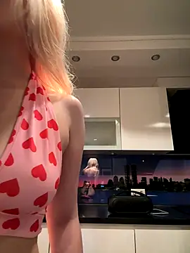 Snapshot of XMelissaX chatting on October 2025 07:35:02 PM XMelissaX online show from October 2025 07:35:02 PM