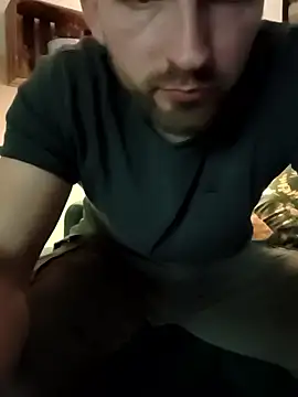 Snapshot of mikhael999 chatting on January 2026 04:17:02 AM mikhael999 online show from January 2026 04:17:02 AM