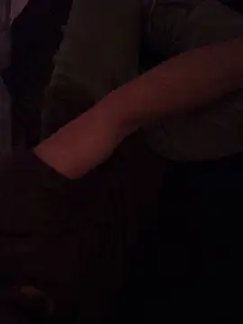 Snapshot of mikhael999 chatting on February 2026 05:37:01 AM mikhael999 online show from February 2026 05:37:01 AM