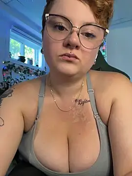 Sweetleeahxx online show from July 2026 12:11:02 PM