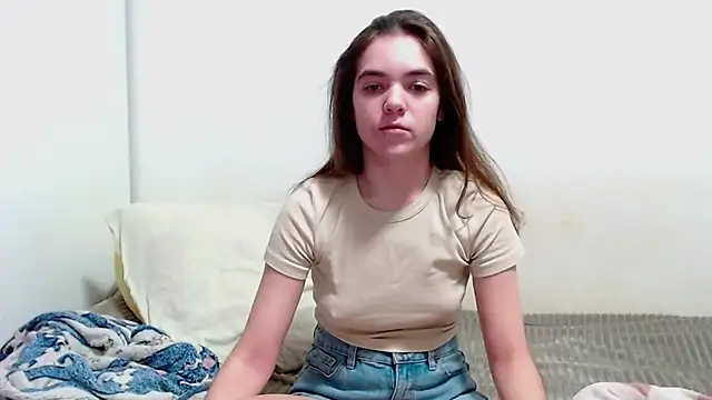 Snapshot of SallyMkn chatting on December 2024 01:00:02 PM SallyMkn online show from December 2024 01:00:02 PM