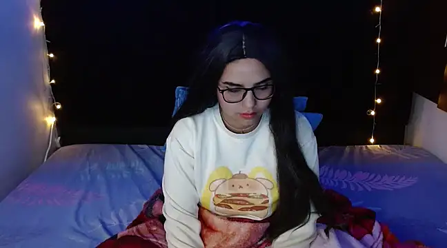 Miapeyton online show from January 2025 11:34:02 AM