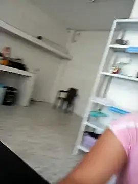 Snapshot of Sara_Brownx chatting on February 2025 07:17:02 PM Sara Brownx online show from February 2025 07:17:02 PM