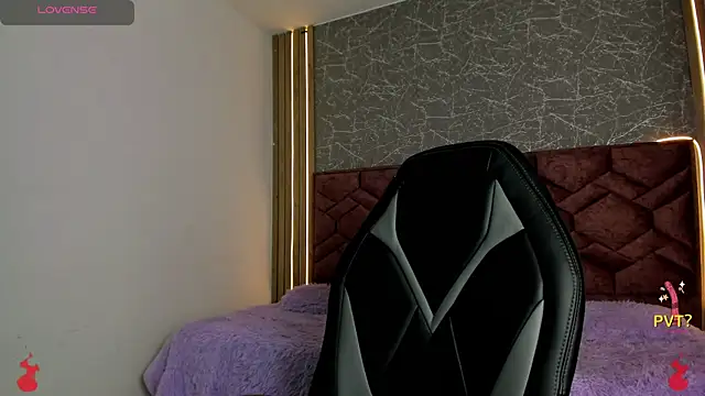 Lucia star   online show from January 2025 11:11:02 PM