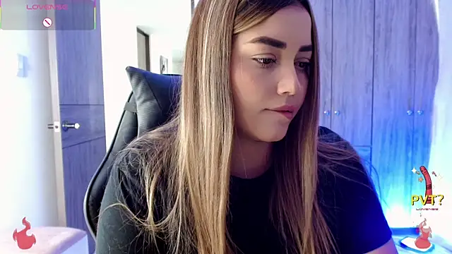 Lucia star   online show from January 2026 10:11:02 PM