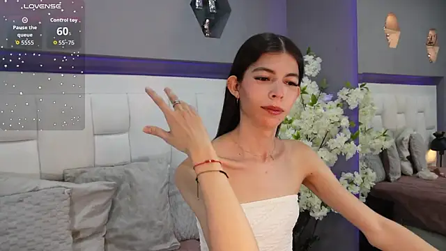 CuteAri online show from September 2025 08:21:02 PM