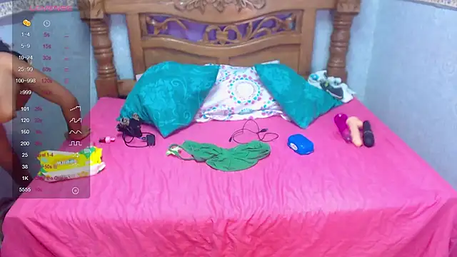 Snapshot of Angelica_Blue chatting on September 2025 05:27:01 PM Angelica Blue online show from September 2025 05:27:01 PM