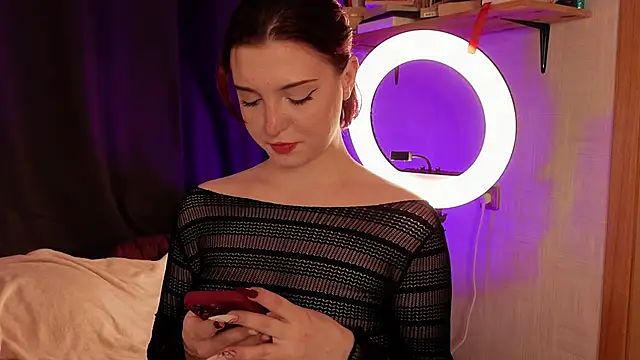 LisaVamp online show from November 2025 10:13:02 PM