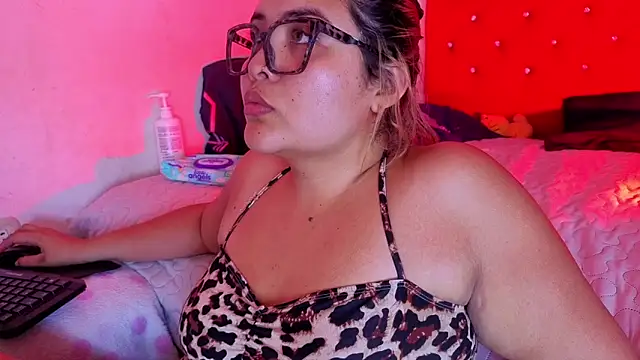 Agatha humidity online show from April 2026 08:18:01 PM