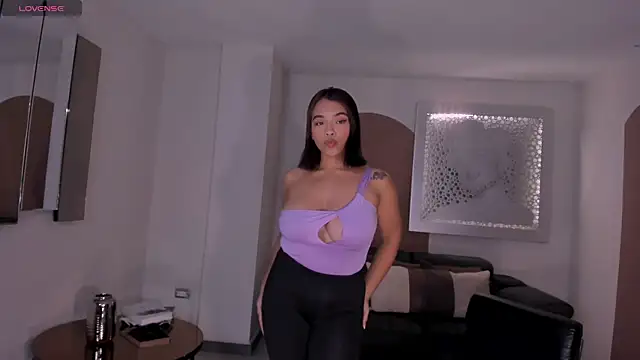 CarlaSmithX online show from January 2025 12:04:02 AM