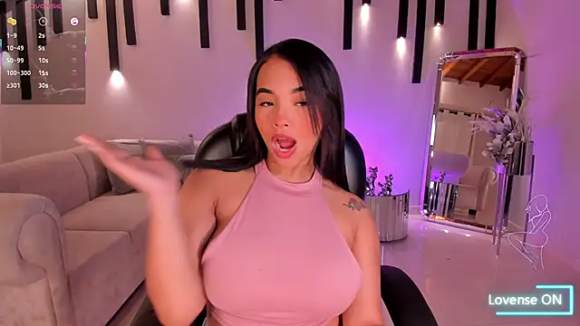 CarlaSmithX online show from September 2025 05:09:02 AM