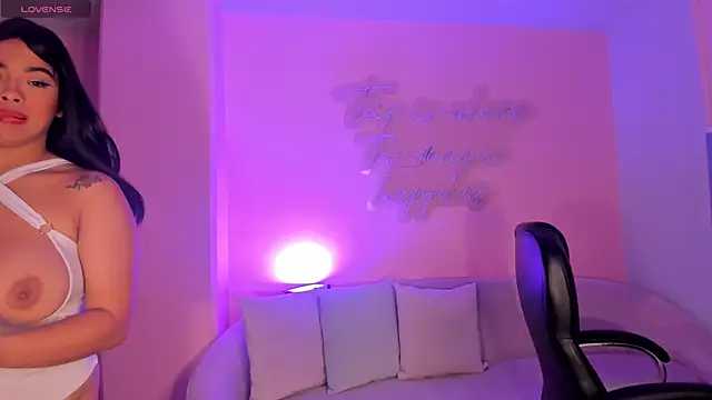 CarlaSmithX online show from October 2025 12:28:01 PM