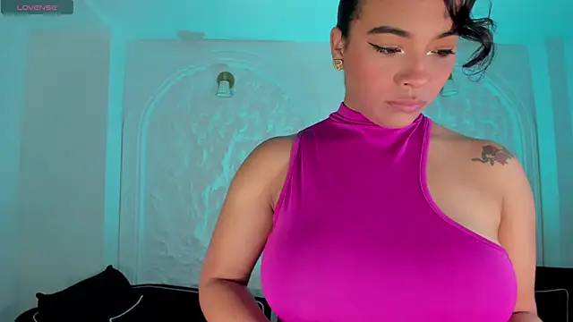 CarlaSmithX online show from October 2025 12:34:02 PM