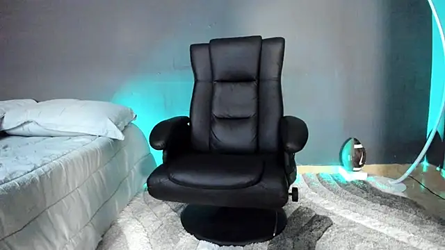 Brock hurn1 online show from February 2025 12:38:02 AM