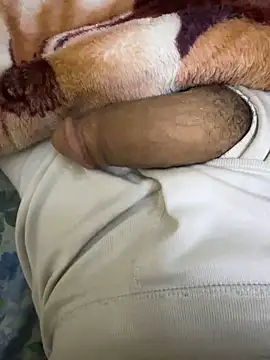 Snapshot of hamed-697 chatting on February 2025 10:40:01 PM hamed-697 online show from February 2025 10:40:01 PM