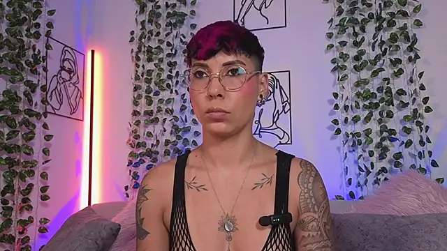 MiaMorgan  online show from May 2026 02:35:02 PM