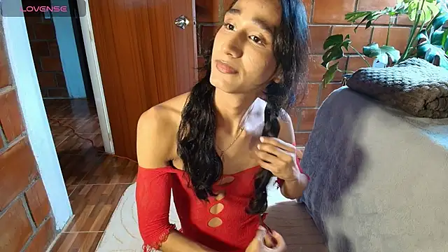 Snapshot of skyyfoxpraga chatting on June 2026 08:02:01 PM skyyfoxpraga online show from June 2026 08:02:01 PM