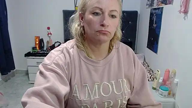emperabigbootybigass online show from May 2026 01:02:04 AM