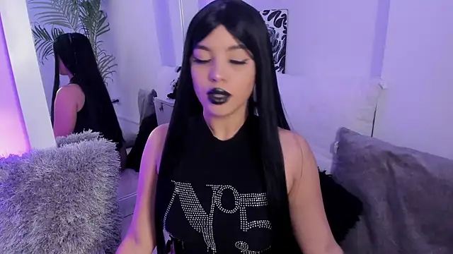 Manu Velez online show from January 2025 10:34:02 PM