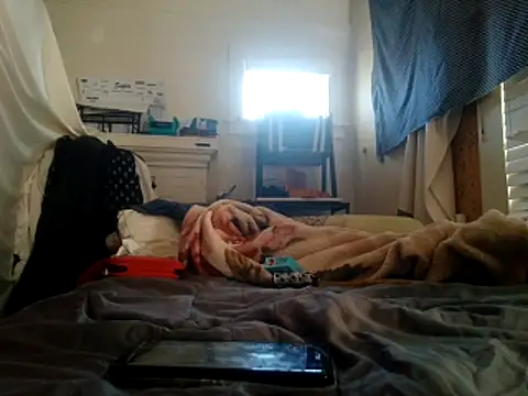 Snapshot of DevinToore chatting on November 2025 11:09:01 PM DevinToore online show from November 2025 11:09:01 PM