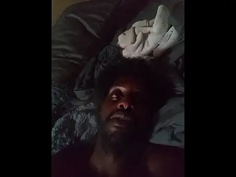 Snapshot of DevinToore chatting on March 2026 05:56:02 AM DevinToore online show from March 2026 05:56:02 AM