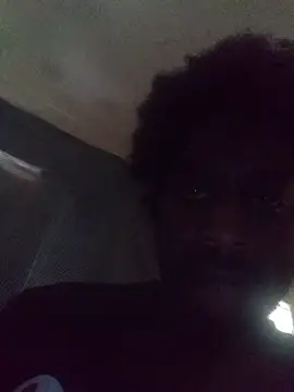 Snapshot of DevinToore chatting on April 2026 09:09:01 PM DevinToore online show from April 2026 09:09:01 PM