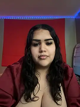 iTrapXXXBACKUP online show from January 2025 11:34:02 PM