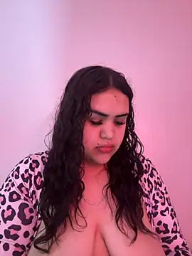 iTrapXXXBACKUP online show from February 2025 06:58:01 PM