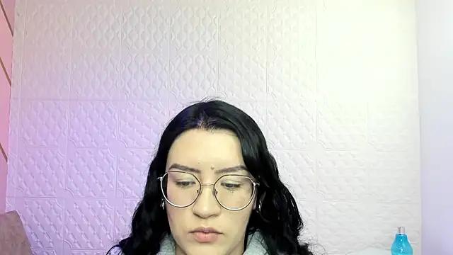 Violetaa diazz online show from September 2025 09:04:02 PM