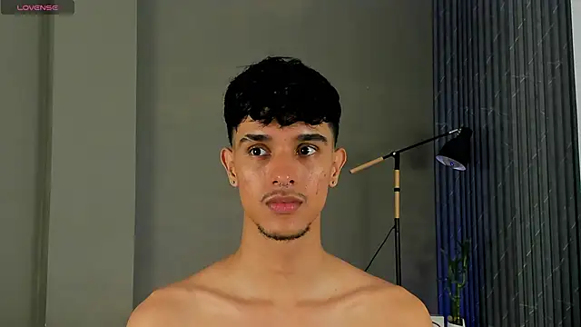 Snapshot of Busterspinter chatting on January 2025 04:28:02 AM Busterspinter online show from January 2025 04:28:02 AM