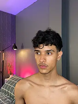 Snapshot of Busterspinter chatting on February 2025 05:52:01 AM Busterspinter online show from February 2025 05:52:01 AM