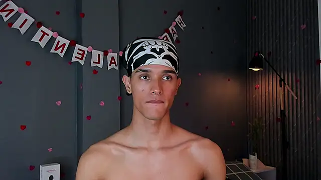 Snapshot of Busterspinter chatting on February 2025 07:13:01 AM Busterspinter online show from February 2025 07:13:01 AM