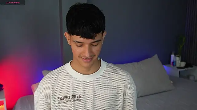 Snapshot of Busterspinter chatting on March 2025 12:44:02 PM Busterspinter online show from March 2025 12:44:02 PM