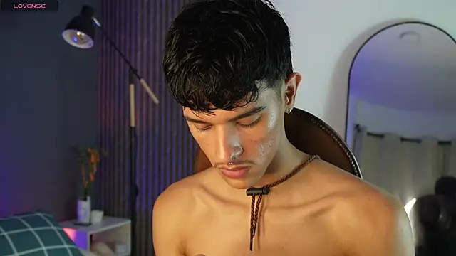 Snapshot of Busterspinter chatting on March 2025 08:15:01 AM Busterspinter online show from March 2025 08:15:01 AM