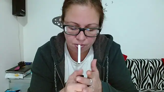 LadyHellene online show from December 2025 05:39:02 AM